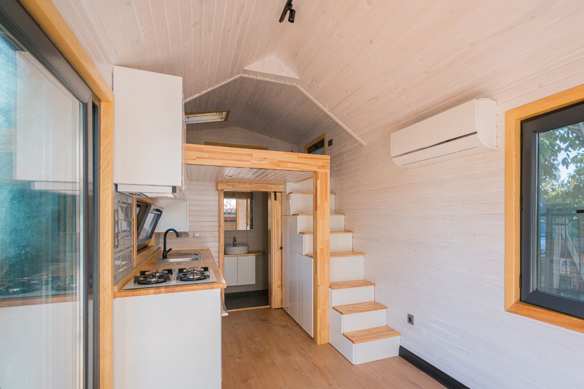 Creative Tiny House Stairs Designs for Small Spaces – TinyHousePlans.com, image size:1200x800