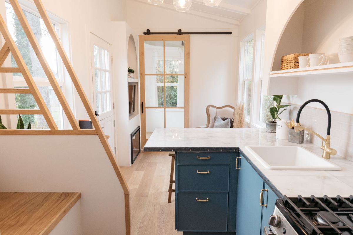 Customized Furniture Ideas for Tiny Homes