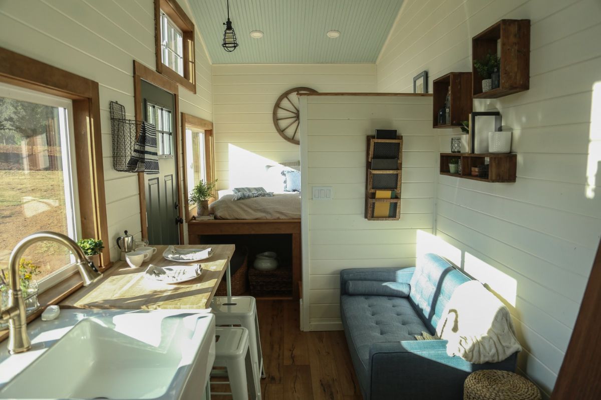 Space-Saving Furniture and Storage Solutions for Small Homes