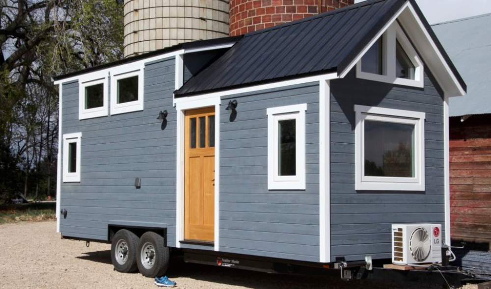 Turning Your Tiny House Into a Traveling Airbnb: A Complete Guide