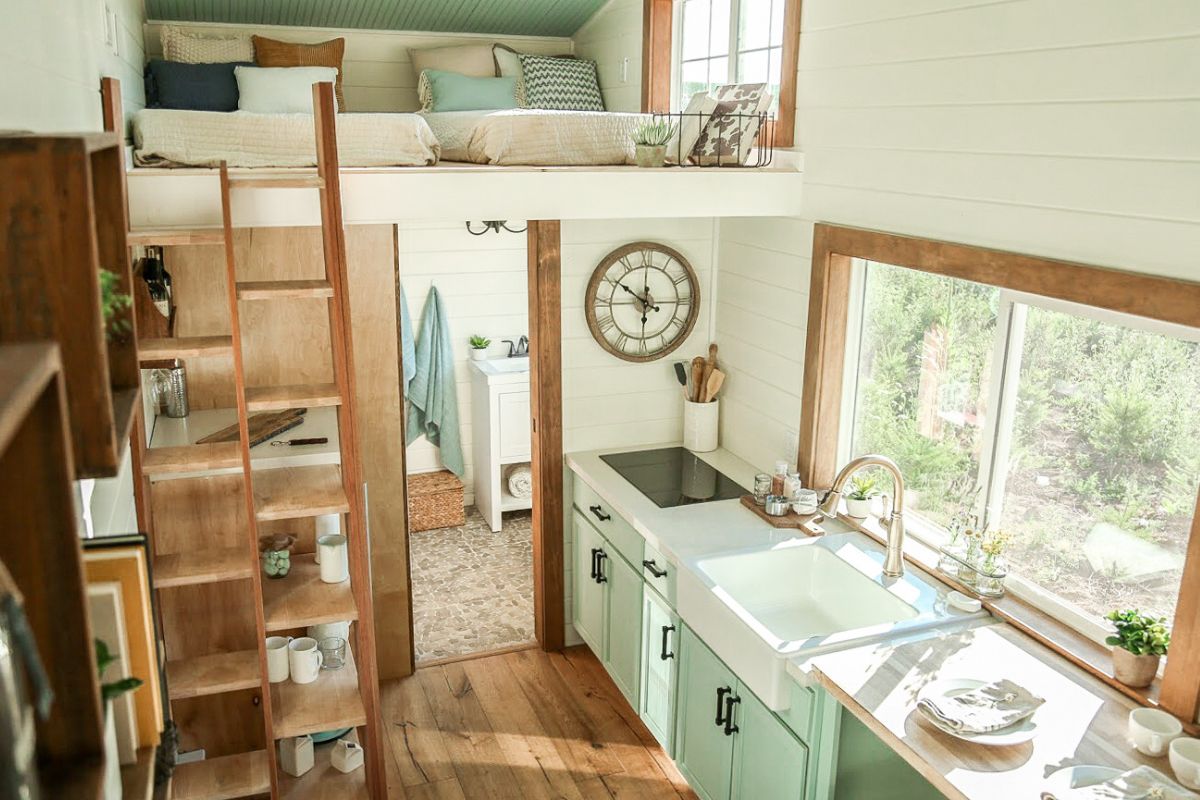 How to Manage Plumbing & Electrical Systems in a Tiny House ...