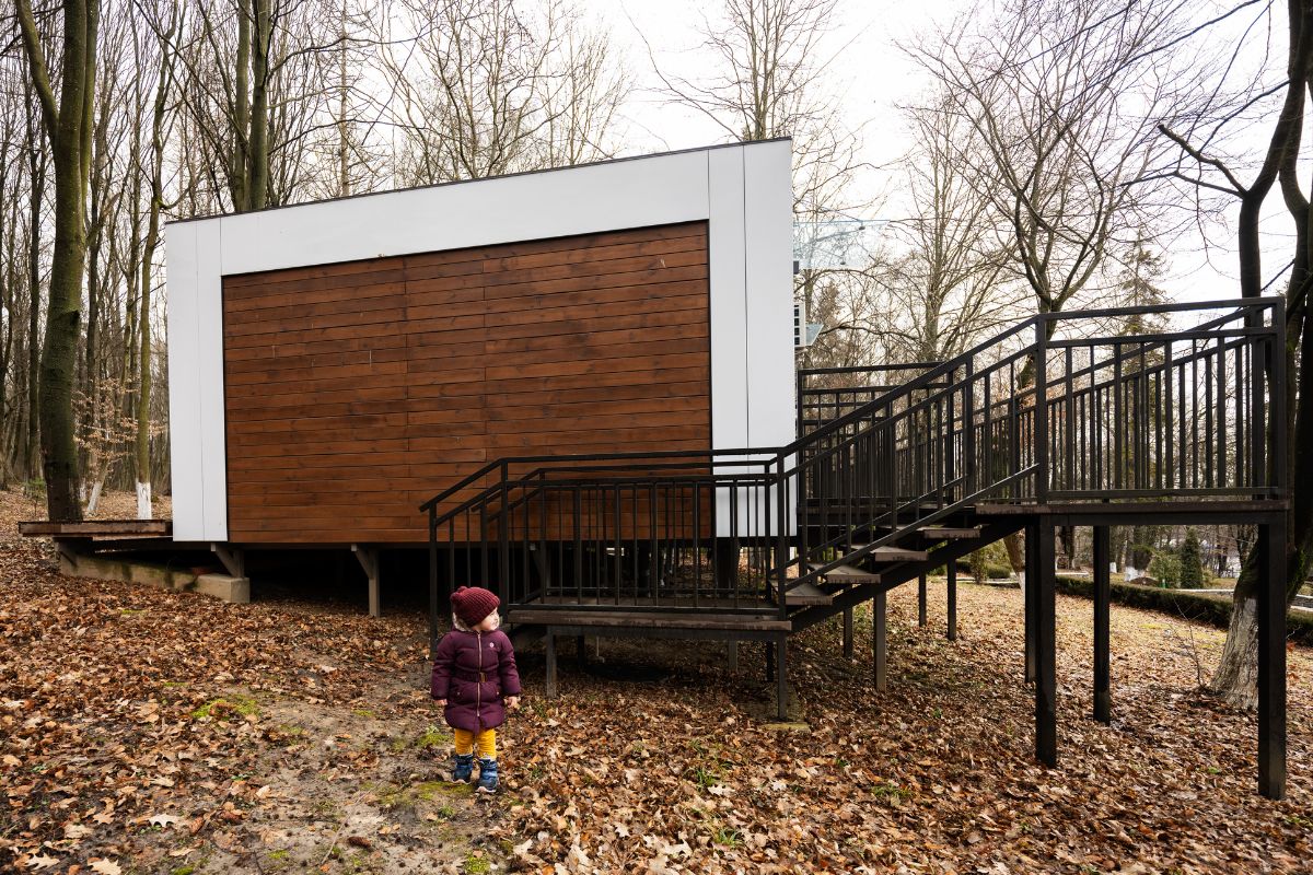 tiny house with kids