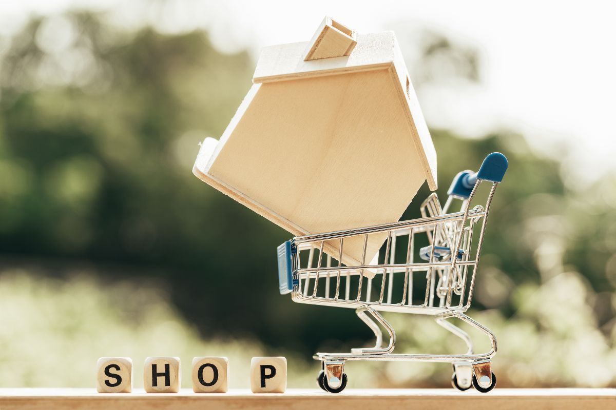 Why Quality Business Cards Are Essential to Thrive in Real Estate