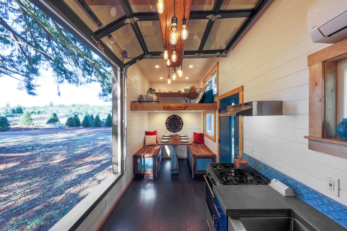 The Simplest Tips to Downsizing Your Home Without Downgrading