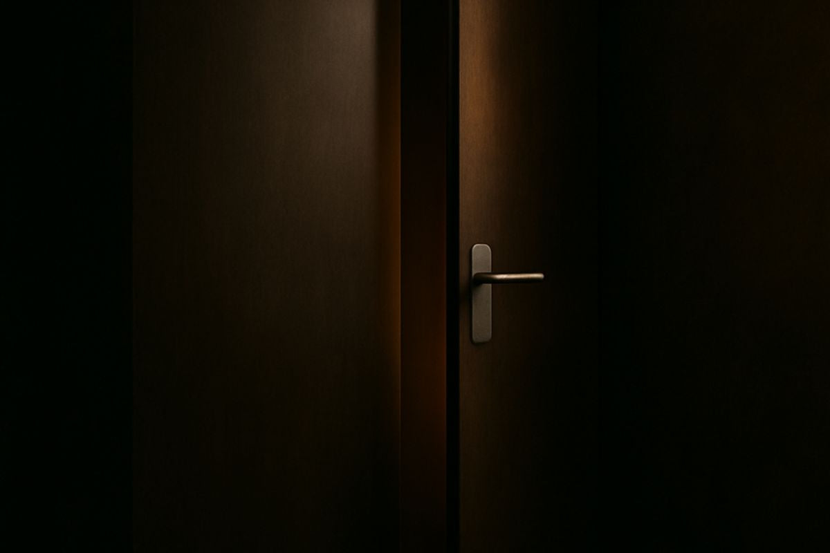 How to Choose the Perfect Fitted Wardrobe Doors for Your Tiny Home